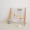 stojak-na-ksiazki-3Sprouts-Blueberry-Ivory-lifestyle-001.jpg